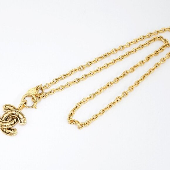 CHANEL CC Logo Quilted Matelasse Necklace 21" Gold Tone Auth l1090 - Picture 3 of 5